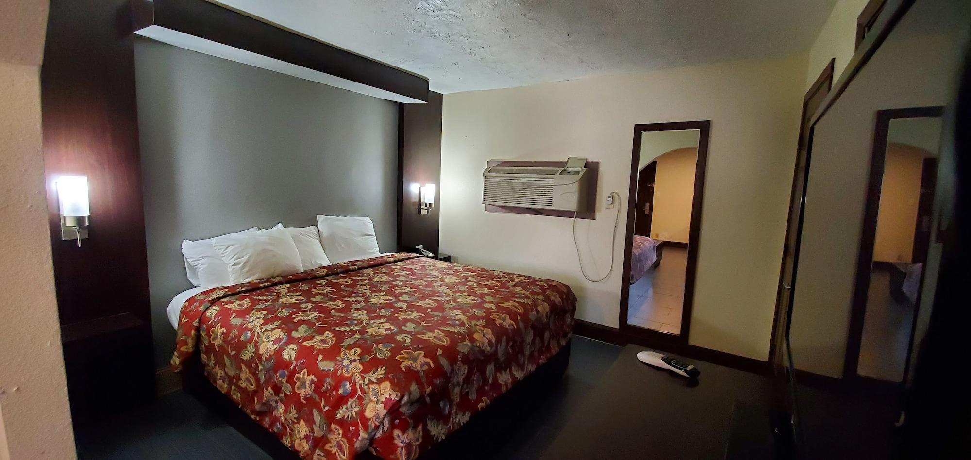 Rodeway Inn & Suites Houston Near Medical Center Екстериор снимка