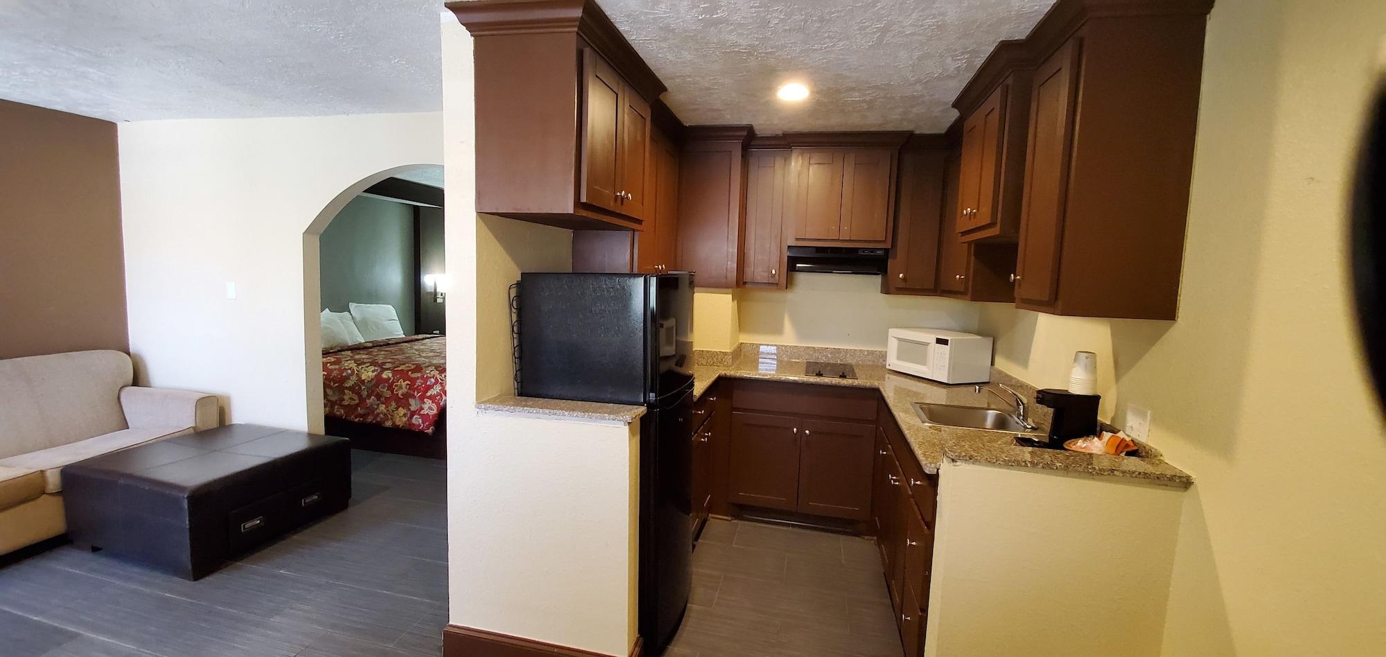 Rodeway Inn & Suites Houston Near Medical Center Екстериор снимка